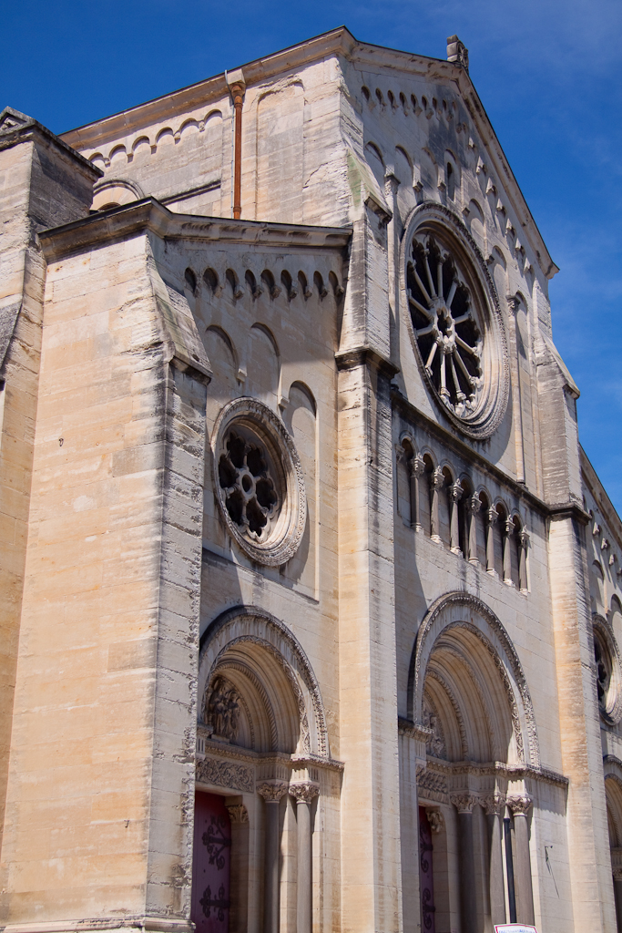 Nîmes