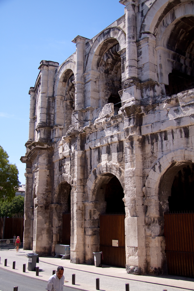 Nîmes