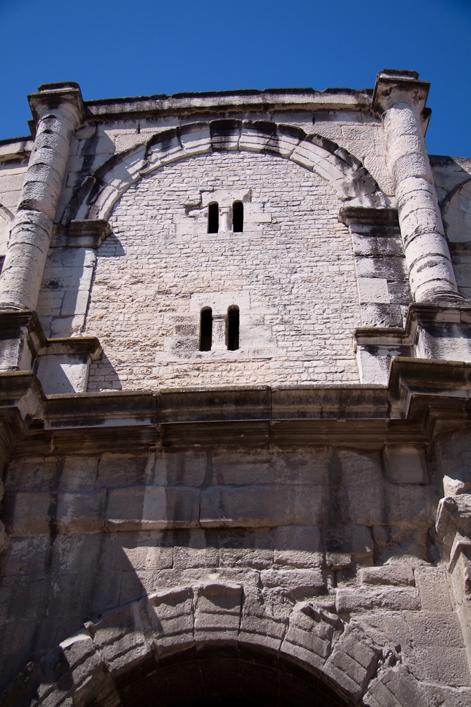 Nîmes
