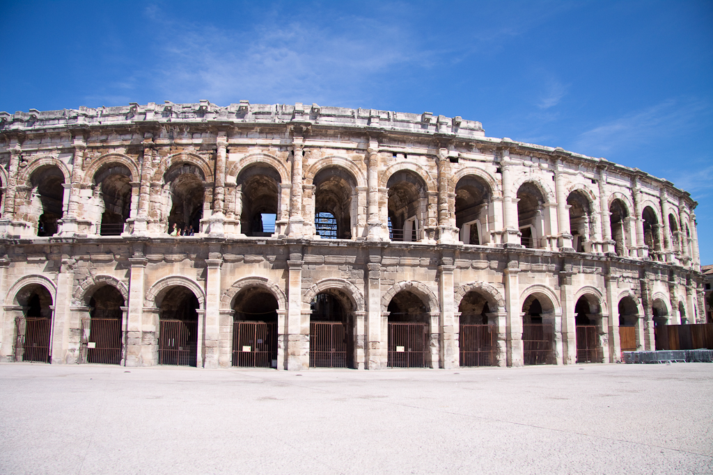 Nîmes