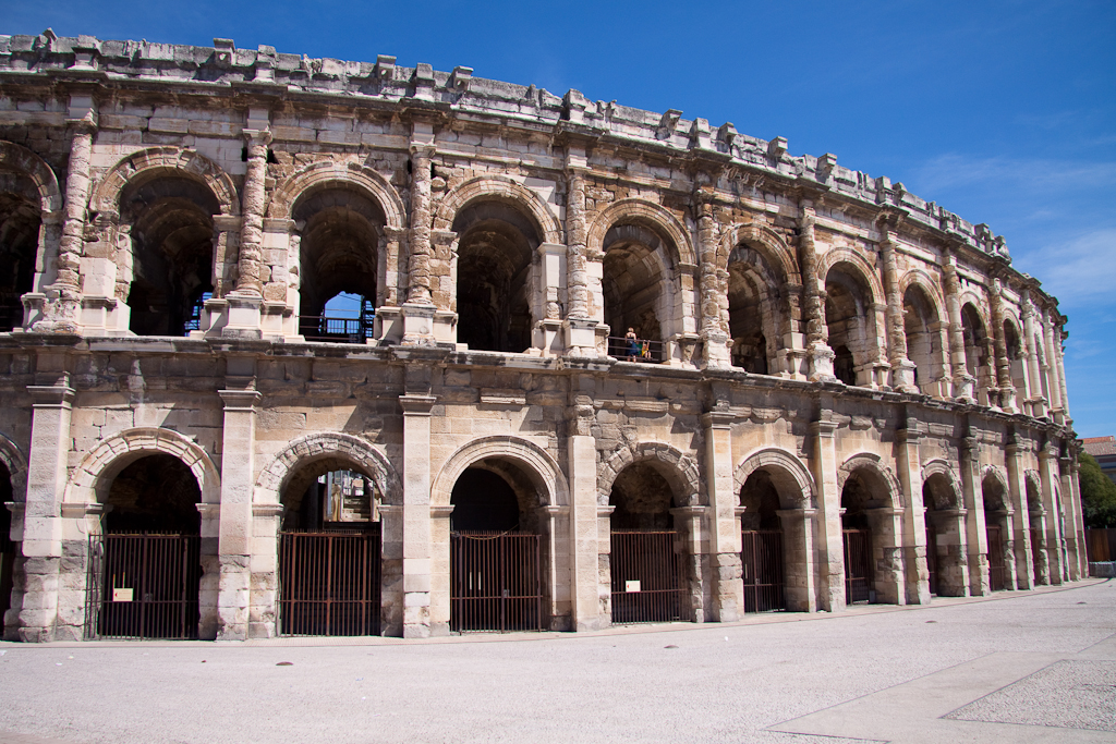 Nîmes