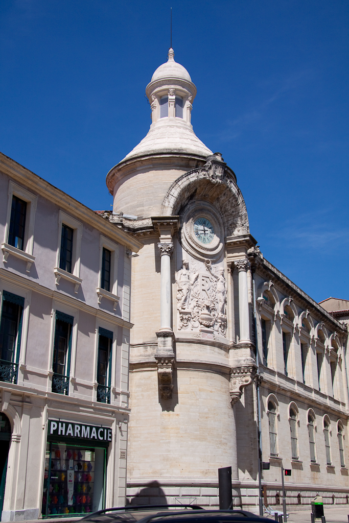 Nîmes