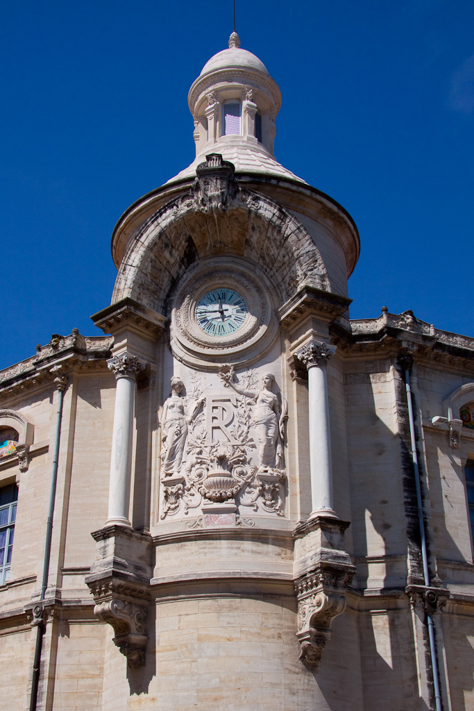 Nîmes