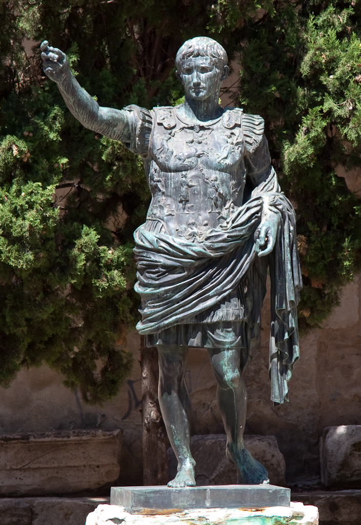 Nîmes