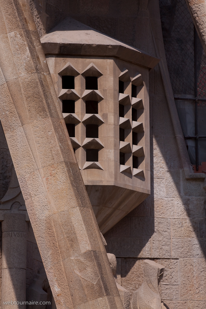 Barcelona - la Sagrada Familia - la Façade de la Passion