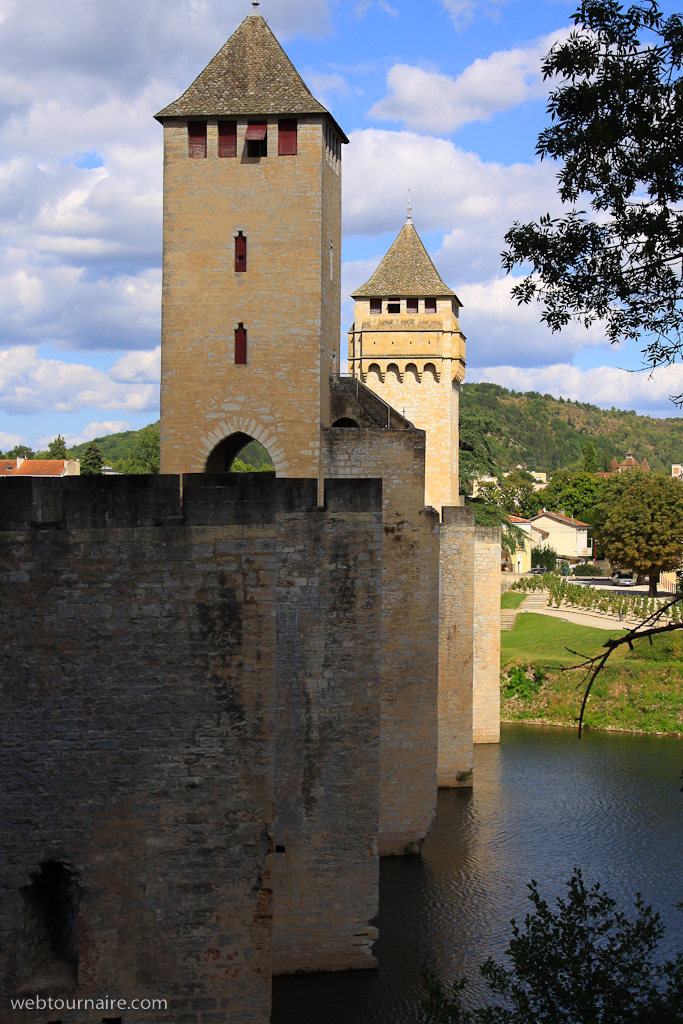 Cahors - le pont Valentré
