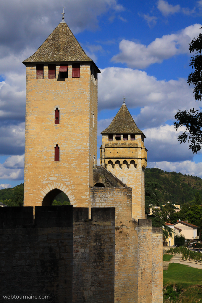 Cahors - le pont Valentré