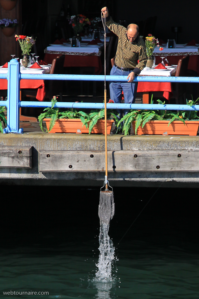 Istanbul - sous le pont de Galata