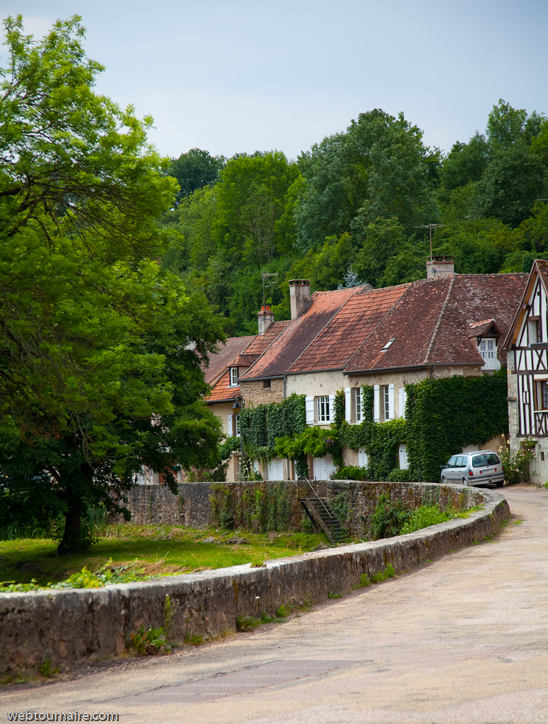 Sémur en Auxois - Côte d'Or - 21