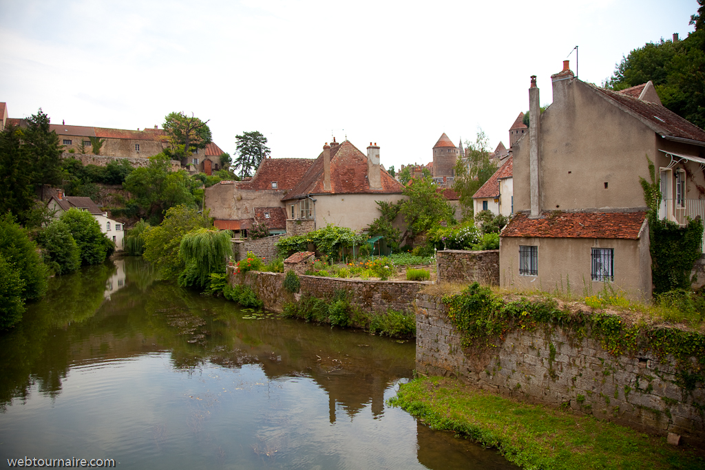 Sémur en Auxois - Côte d'Or - 21