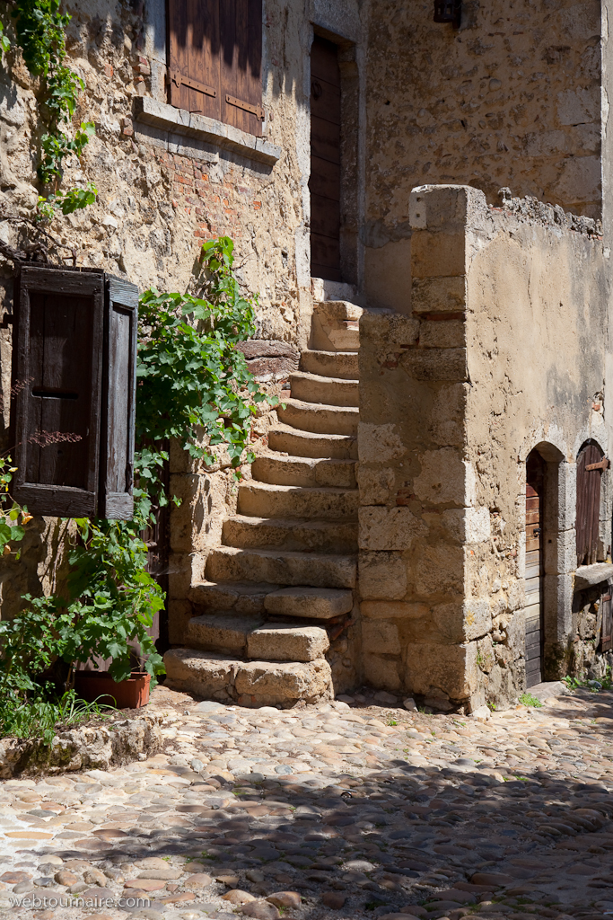 Pérouges - Ain - 01