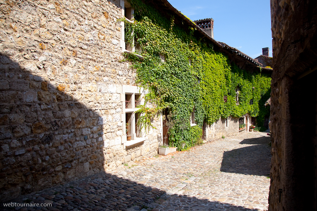 Pérouges - Ain - 01
