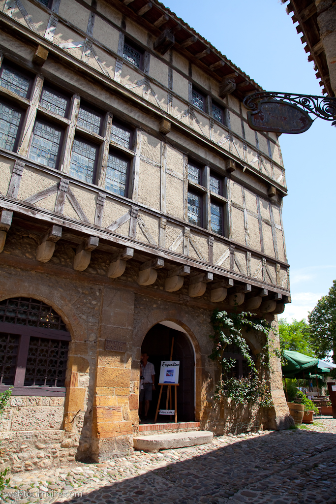 Pérouges - Ain - 01