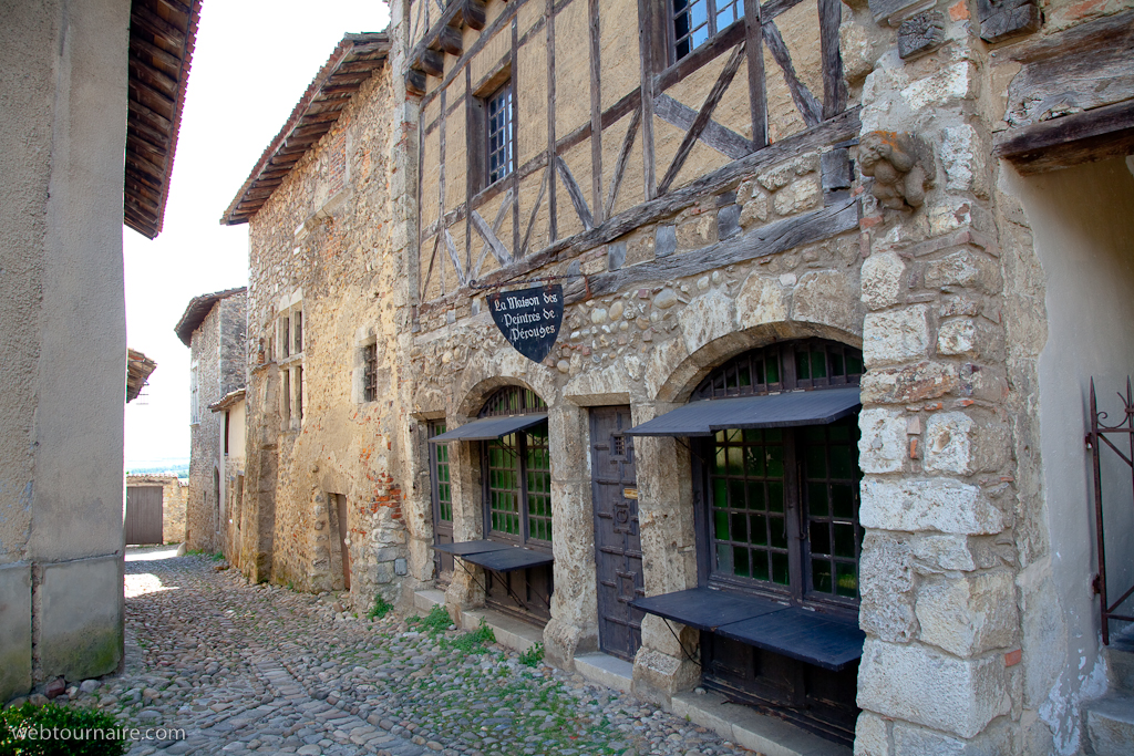 Pérouges - Ain - 01