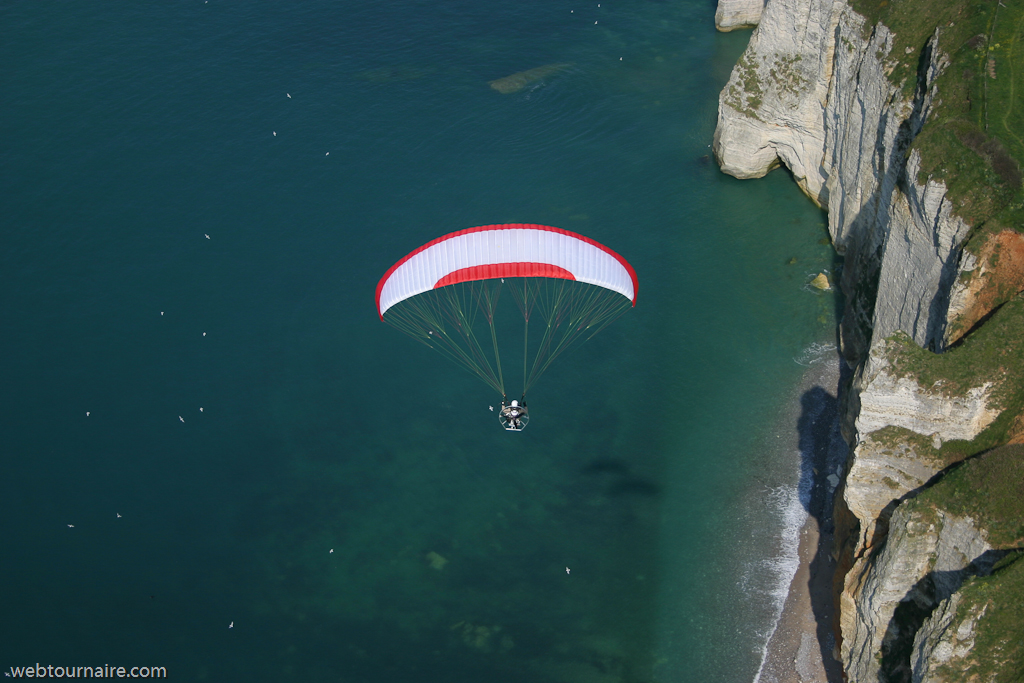 Didier au dessus des falaises d'Etretat