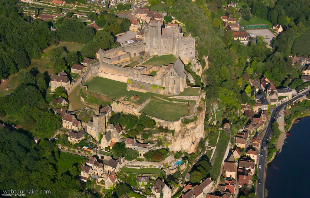 Beynac et Cazenac - Dordogne - 24
