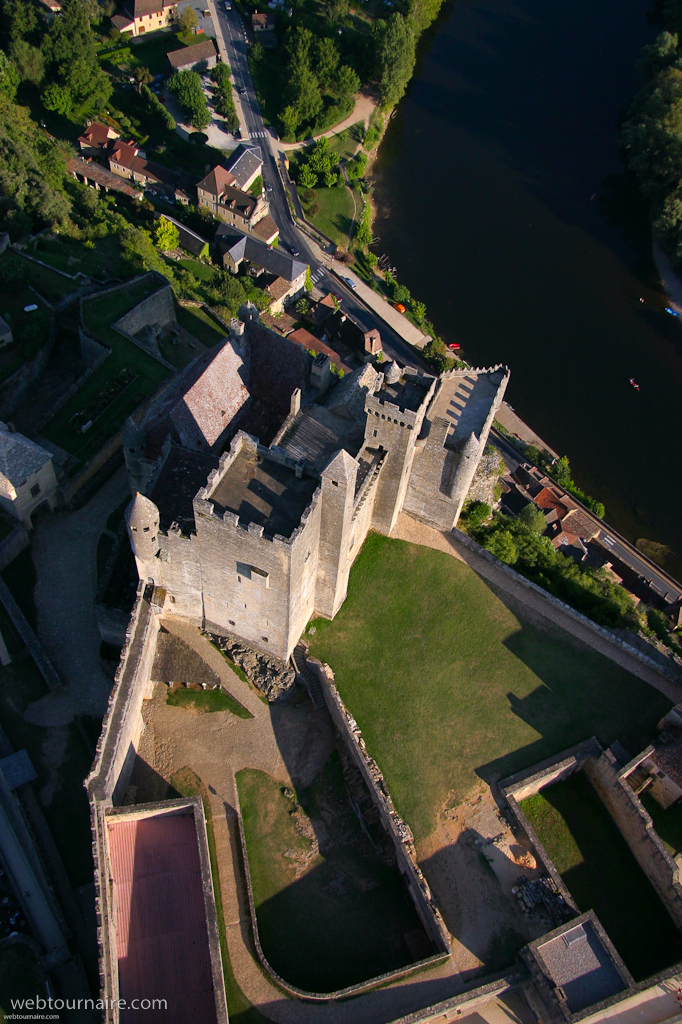 Beynac et Cazenac - Dordogne - 24