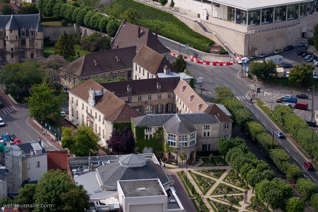 Pontoise