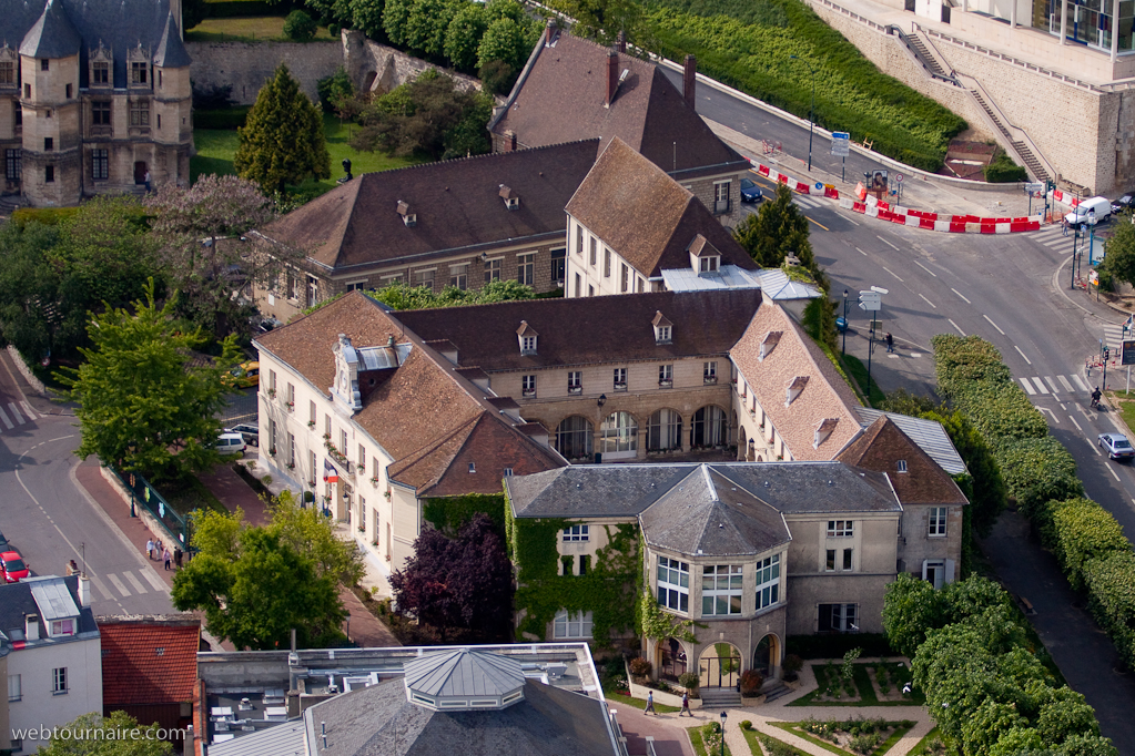 Pontoise