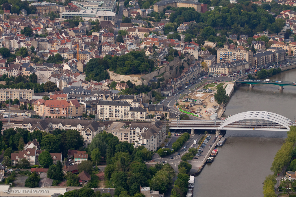 Pontoise