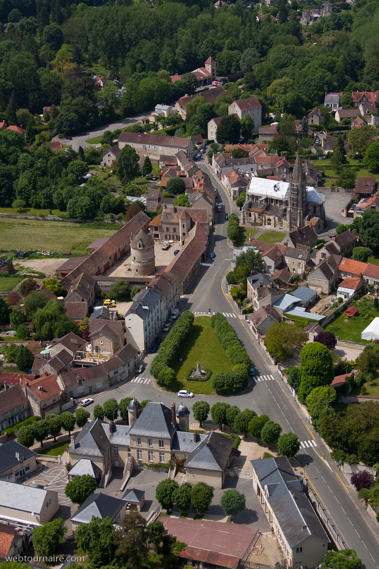 Nesles la Vallée (Val d'Oise)