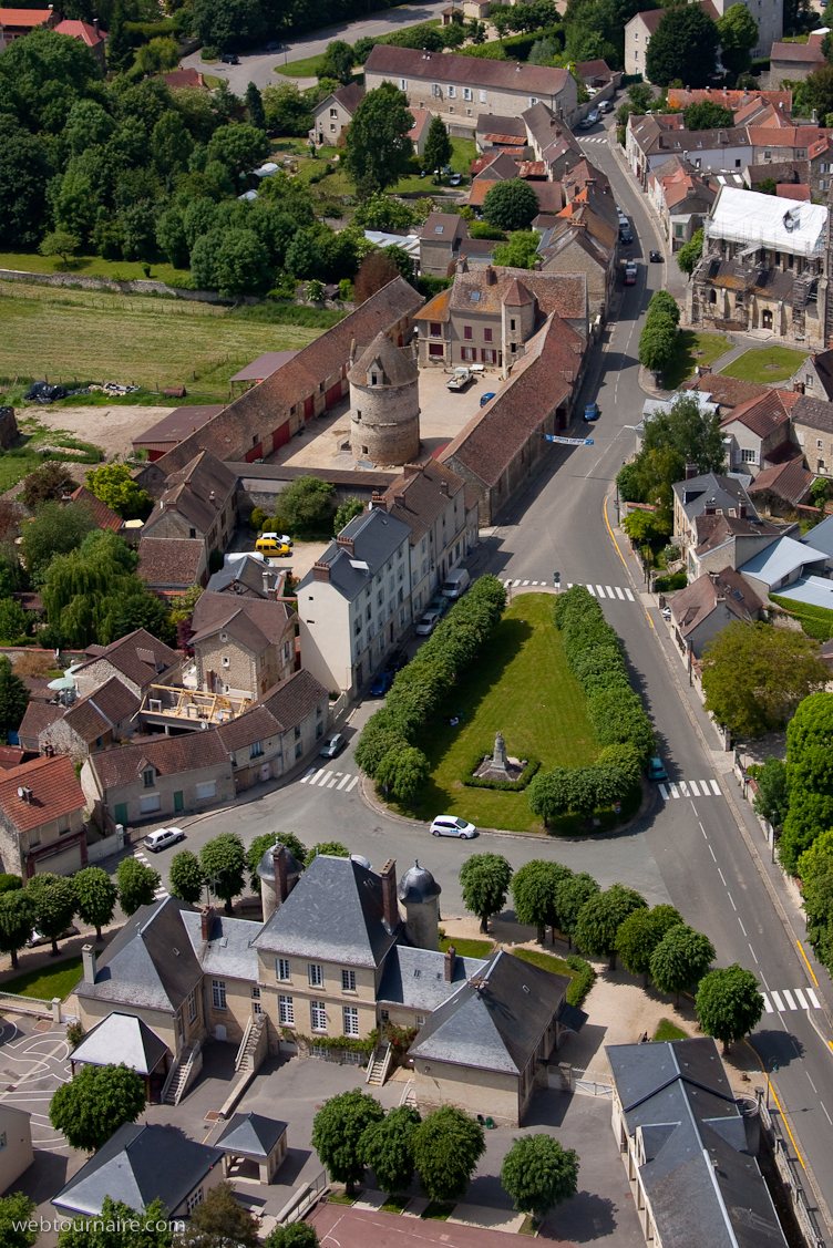 Nesles la Vallée (Val d'Oise)