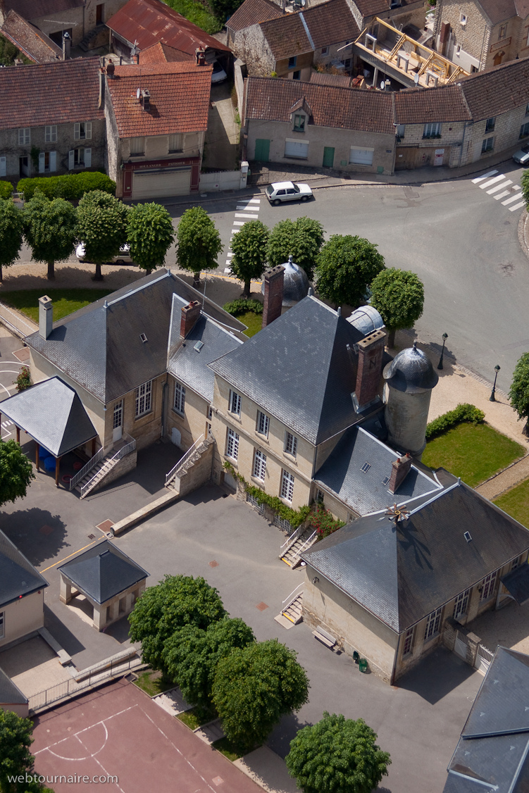 Nesles la Vallée (Val d'Oise)