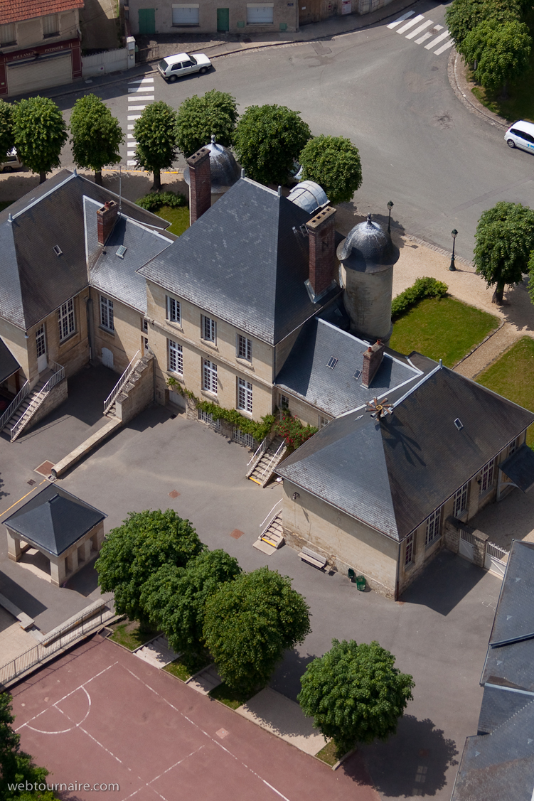 Nesles la Vallée (Val d'Oise)