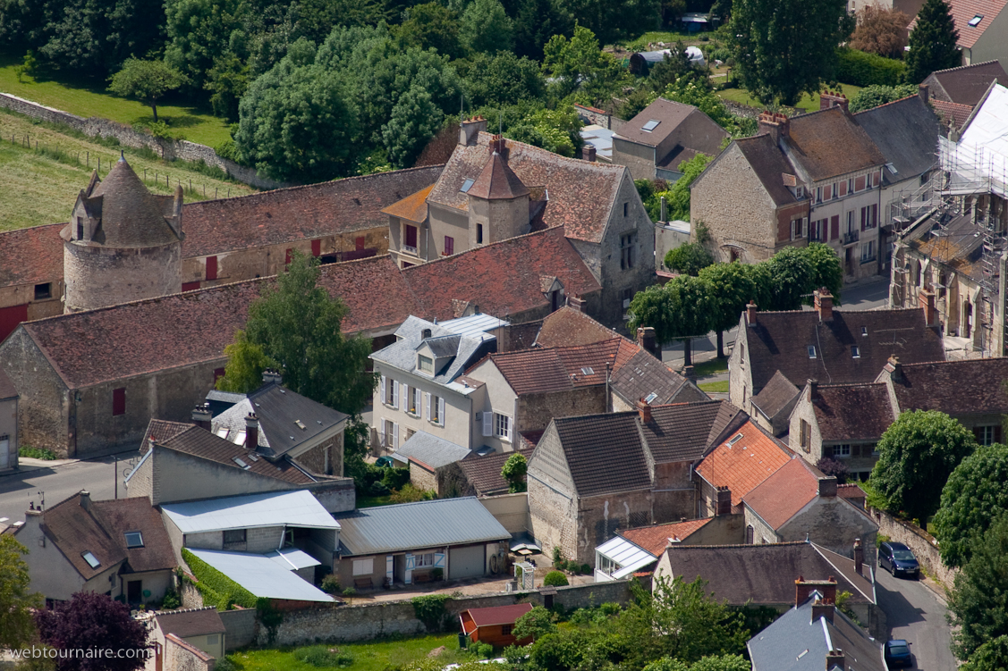 Nesles la Vallée (Val d'Oise)