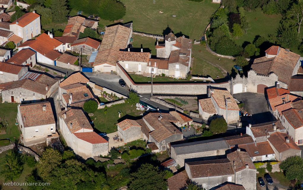 St Maxire