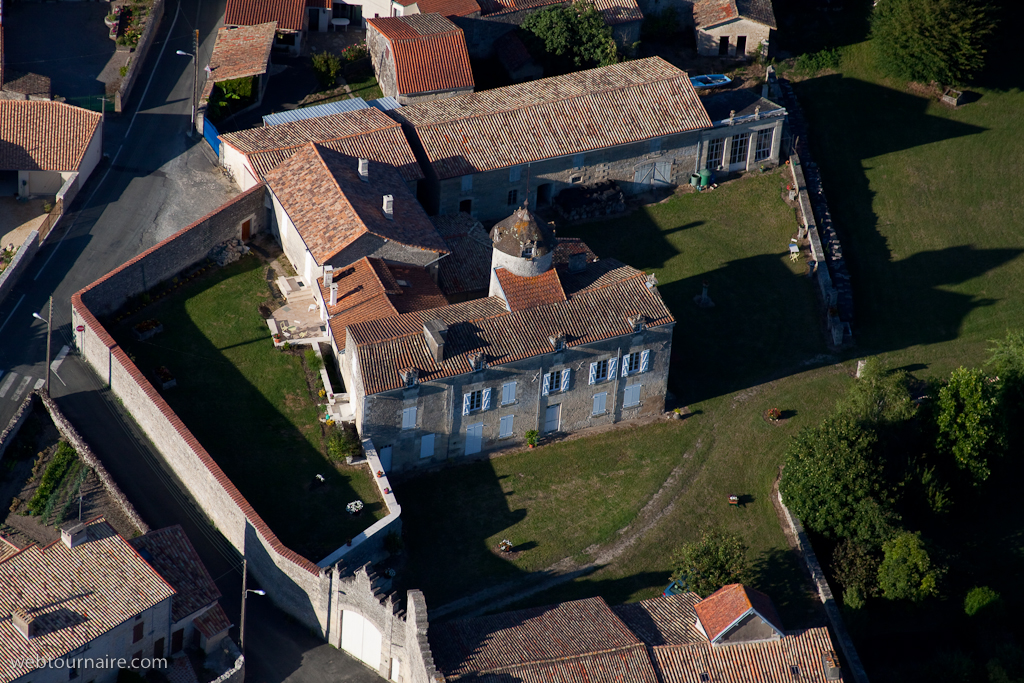 St Maxire