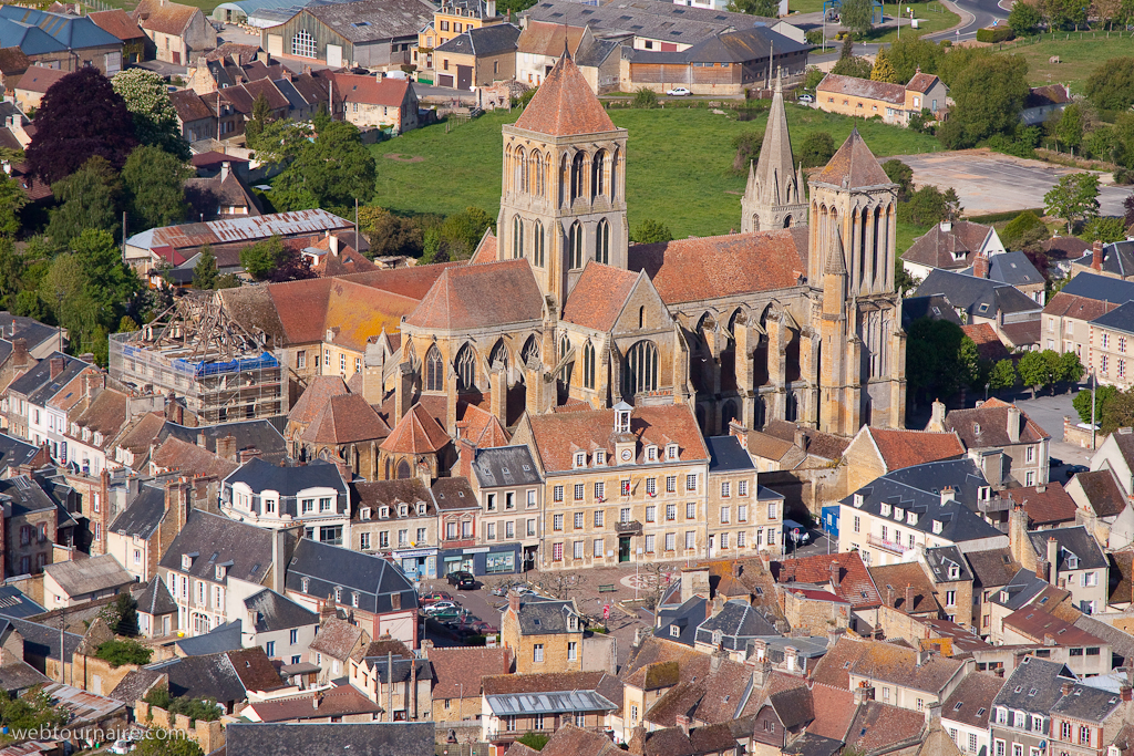 St-Pierre-sur-Dives - Calvados - 14