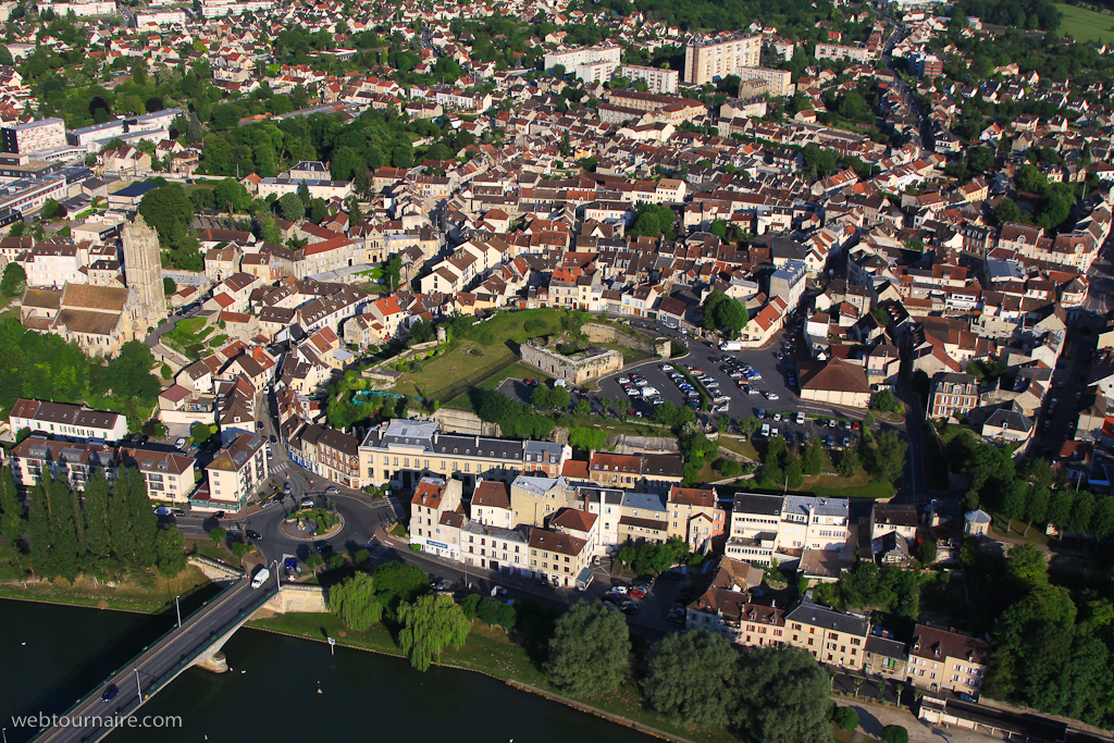 Beaumont sur Oise - Val dOise - 9(