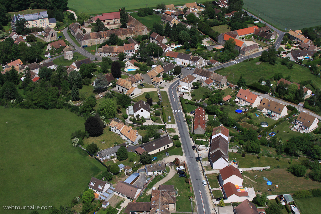 Courtry