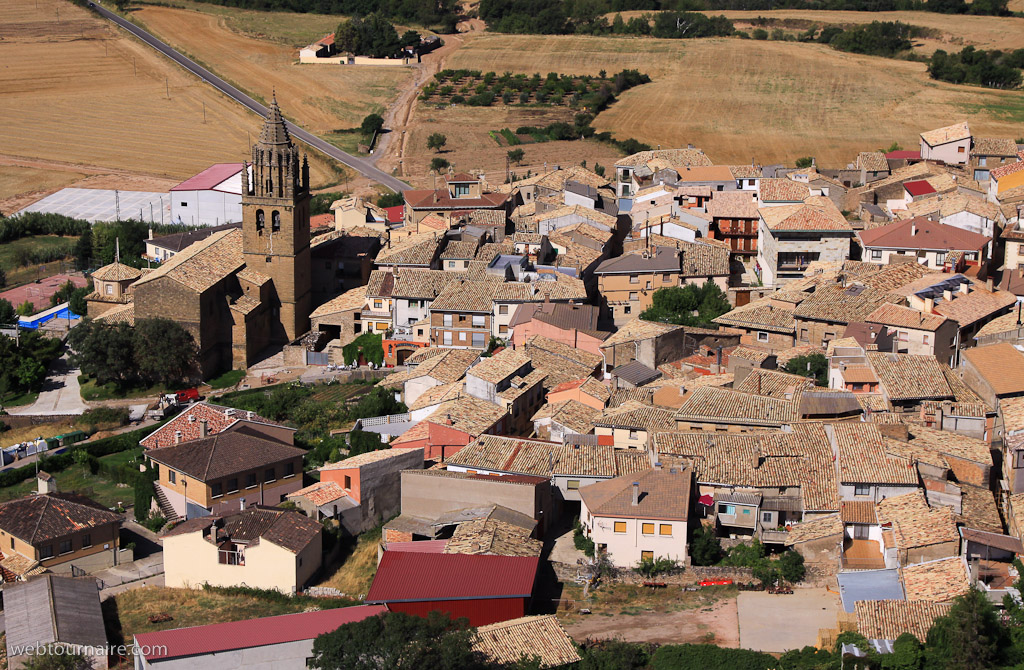 Loarre  - village