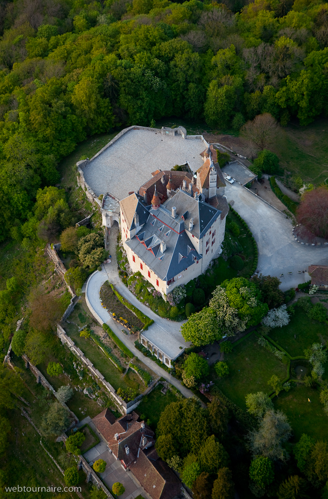 Menthon St Bernard - haute Savoie - 74