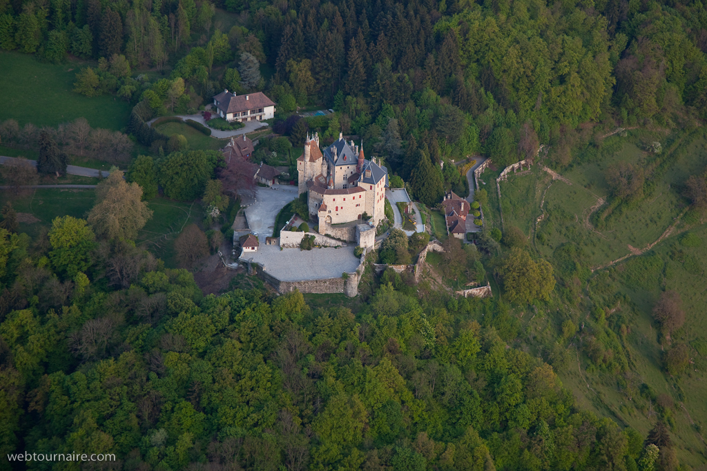 Menthon St Bernard - haute Savoie - 74