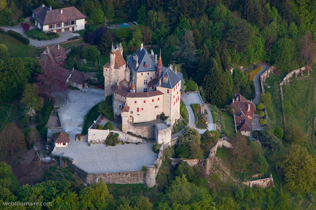Menthon St Bernard - haute Savoie - 74