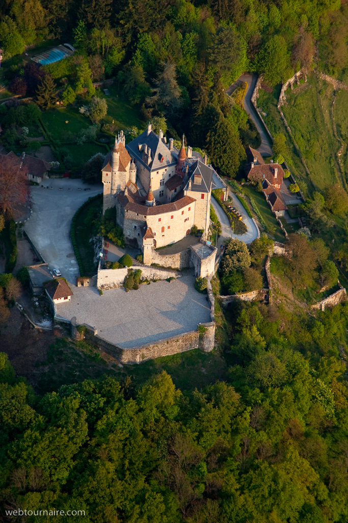 Menthon St Bernard - haute Savoie - 74