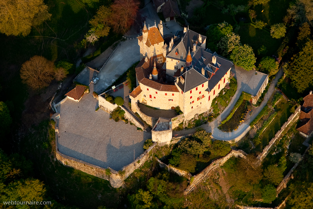 Menthon St Bernard - haute Savoie - 74