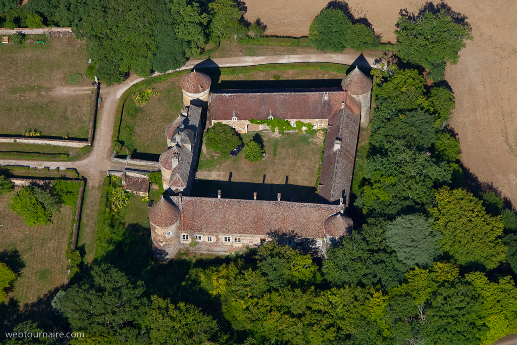 Treigny - Yonne -89