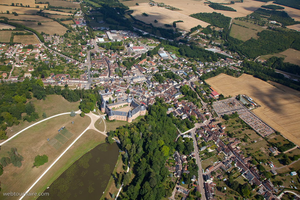 St Fargeau - Yonne - 89