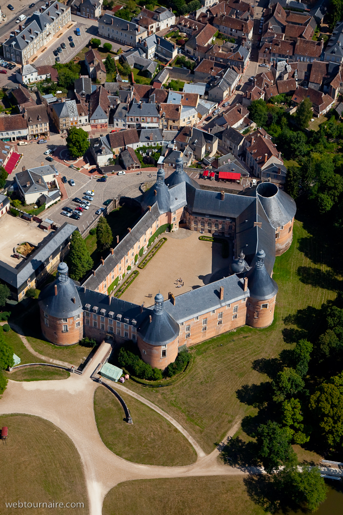 St Fargeau - Yonne - 89