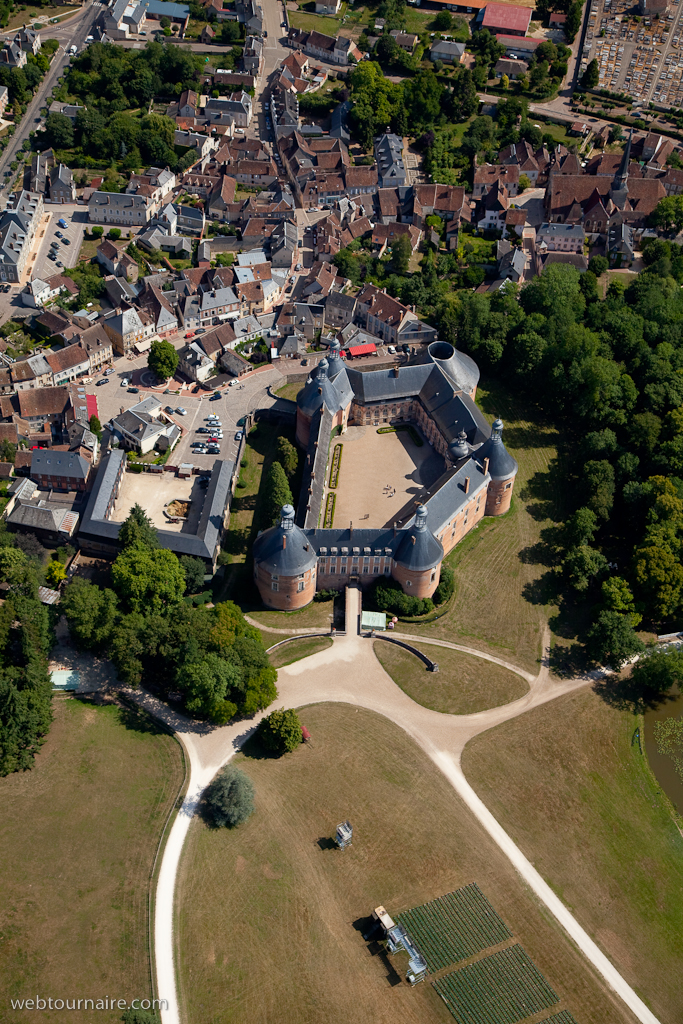 St Fargeau - Yonne - 89