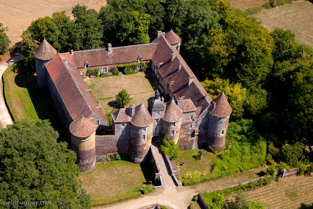 Treigny - Yonne - 89