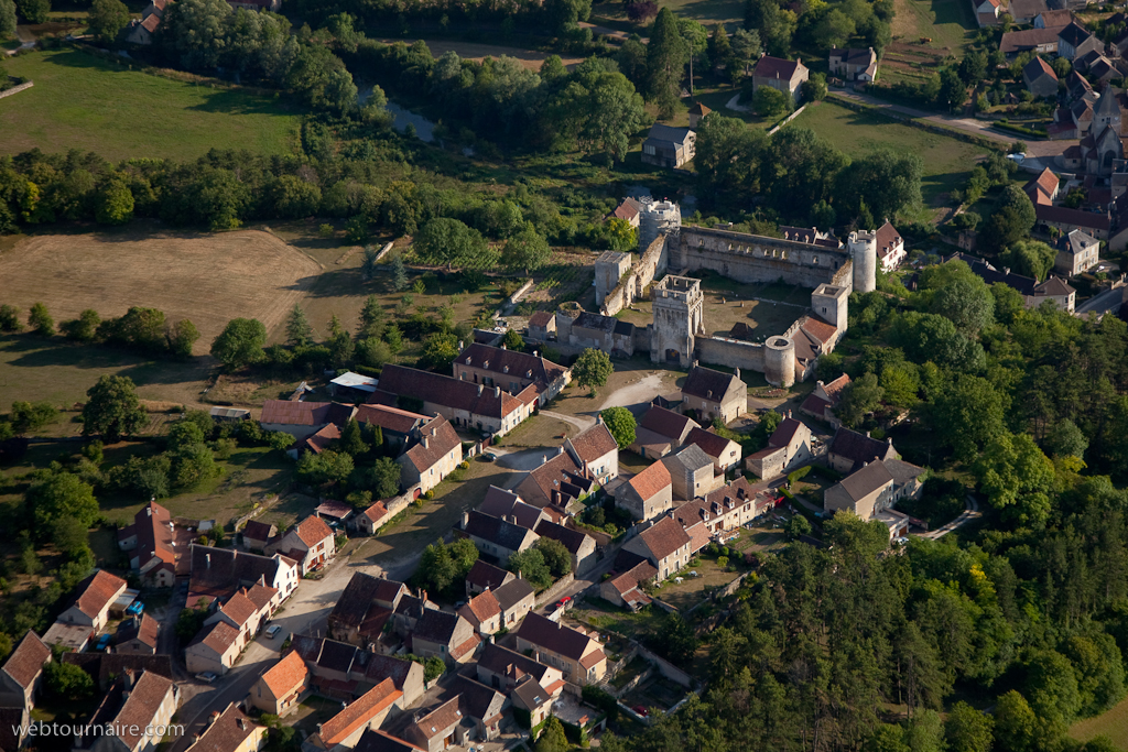 Druyes-les-Belles-Fontaines - Yonne - 89