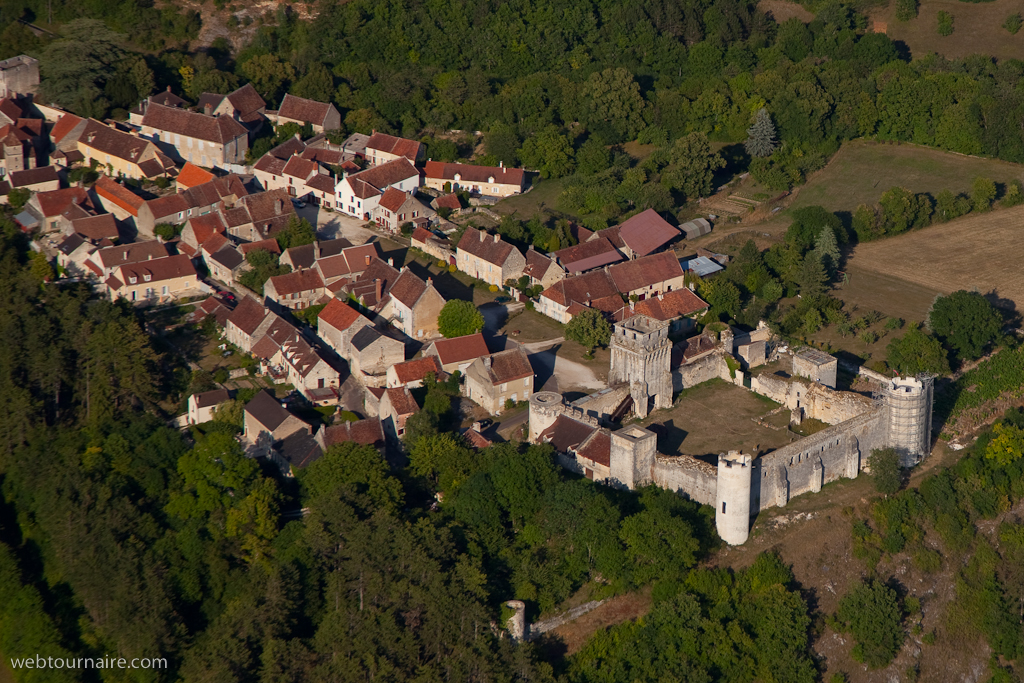 Druyes-les-Belles-Fontaines - Yonne - 89