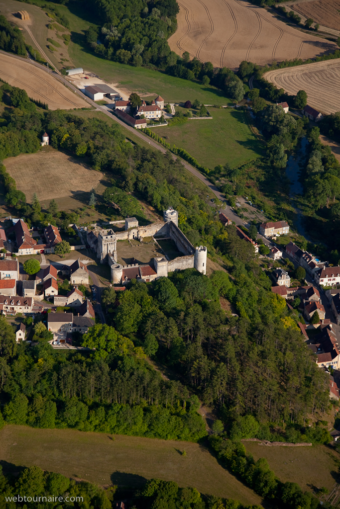 Druyes-les-Belles-Fontaines - Yonne - 89