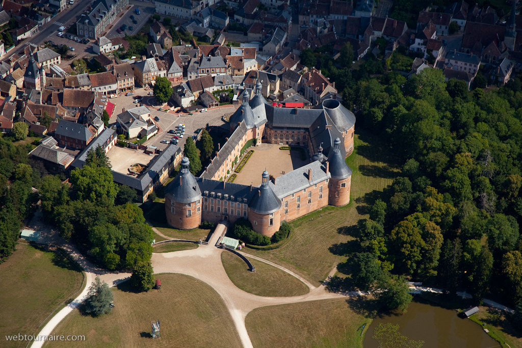St Fargeau - Yonne - 89