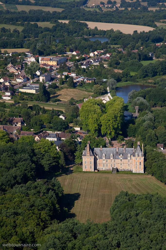 St Amand en Puisaye - Nièvre - 58